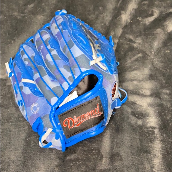 Little kids baseball glove